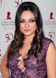 Mila Kunis ミラ・クニス